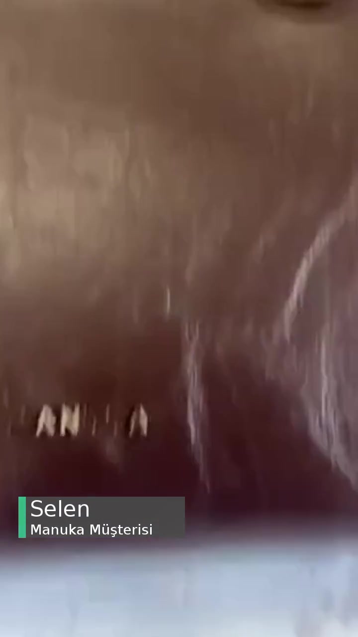 Manuka Çanta Logosu Düştü videonun kapak resmi