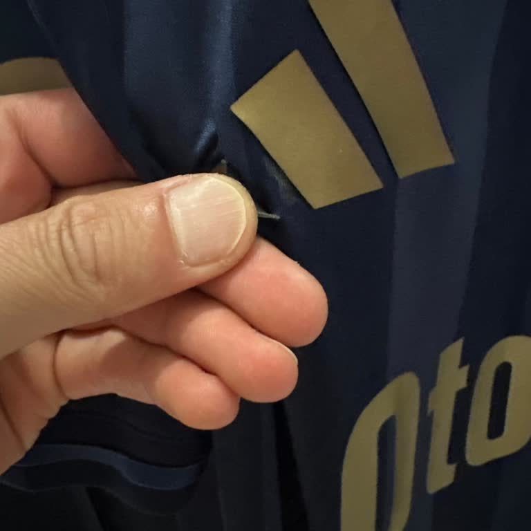 Yeni Sezon Fenerbahçe Forması Kısa Sürede Deforme Oldu