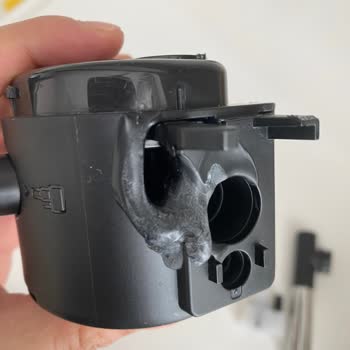 Kahve Makinesi Süt Köpürtme Kafası Garanti Kapsamında Eridi