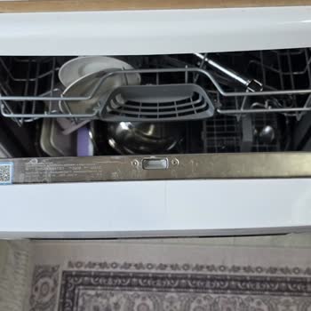 Garanti Kapsamındaki Bulaşık Makinesi Kapağındaki Çatlak İçin Çözüm Bekliyorum