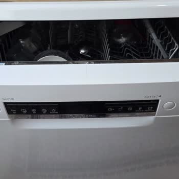 Garanti Kapsamındaki Bulaşık Makinesi Kapağındaki Çatlak İçin Çözüm Bekliyorum