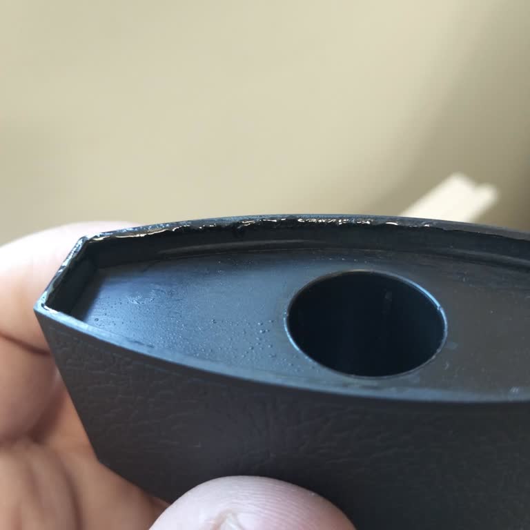 Avva Black Parfüm Kapağı Eridi, İade Ve Çözüm Taleplerim Karşılanmadı