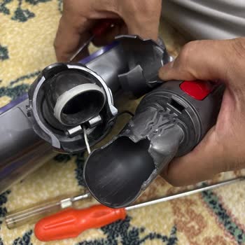 Dyson V10 Süpürge Başlık Ve Sap Arızası İçin Parça Talebi