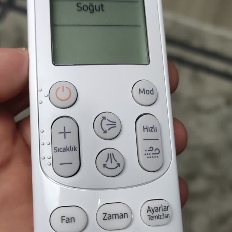 Klimamın Kumanda Işığı Hiç Çalışmadı, Çözüm Bekliyorum