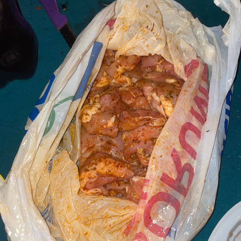 Aldığım Tavuk Bozuk Çıktı Sağlığımız Tehlikeye Girdi