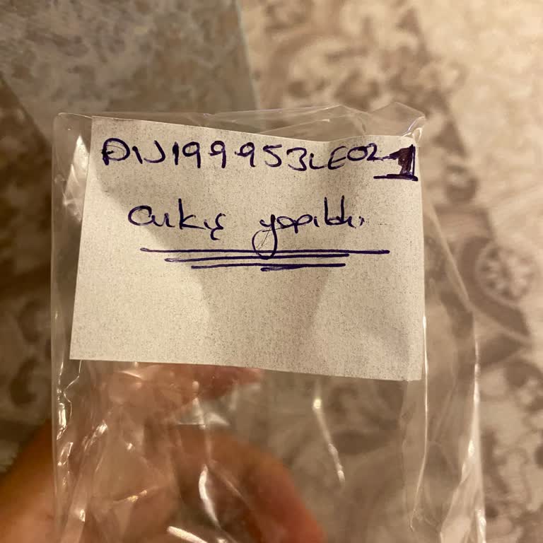 Son Kullanma Tarihi Geçmiş Parfüm Gönderildi