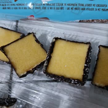 Aldığım Kekin İçi Tamamen Boş Çıktı, Mağduriyetimin Giderilmesini İstiyorum