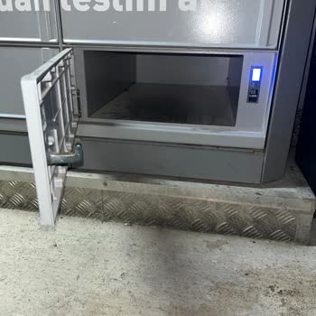 Teslimat Noktasında Ürünüm Teslim Edilmedi, Ücret İadesi Veya Teslimat Talebim Var