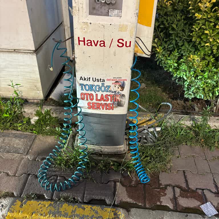 Shell İstasyonlarında Hava Ve Su Makinelerinin Sürekli Arızalı Olması Müşteri Güvenliğini Tehlikeye Atıyor