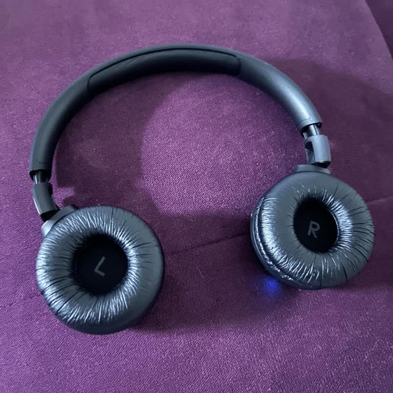 JBL 570T Kulaklığım Kafamdan Kayacak Kadar Genişledi
