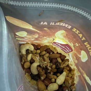 Aldığım Karışık Çerezde Kurtlanma Ve Eksik Ambalaj Bilgisi Mağduriyeti