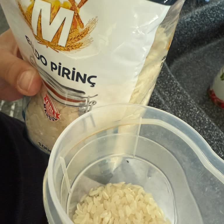 Migros'tan Aldığım Pirincin İçinden Böcek Çıktı, Sağlığımız Tehlikede!
