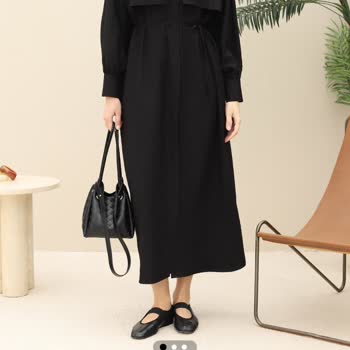 Bir Kez Giyilen Elbisenin Kumaşı Yırtıldı Firma Sorumluluk Almadı