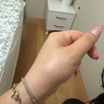 Pastel Kozmetik Satın Aldığım Allık Renk Vermiyor, İade Talebim Reddedildi