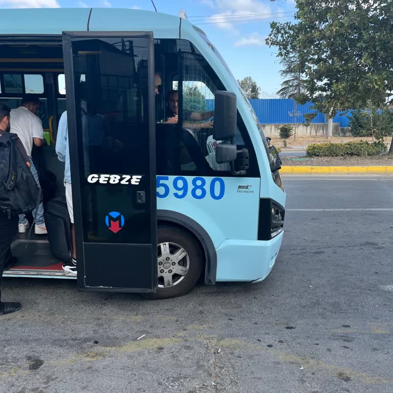 Minibüste Haksız Ek Ücret Talebi