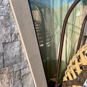 Baria Sapanca Tuvaletin Sifonu Bozuktu Ve Tek Tuvaleti Kullanmak Zorunda Kaldık