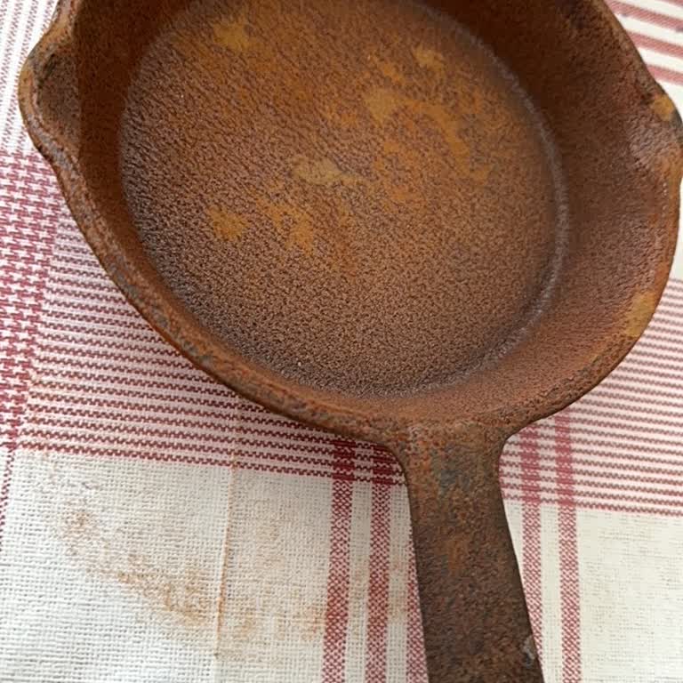 Küflenen Ve Boyası Dökülen Döküm Tava Mağduriyeti Çözüm Bekliyor