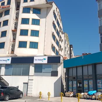 A101 Şubesinde İlgisizlik, Eksik Para Üstü Ve Fiş Verilmemesi Sorunu