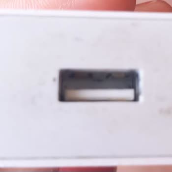 Sıfır Diye Aldığım Tablet İkinci El Ve Hasarlı Çıktı