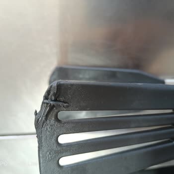 BİM'den Alınan Plastik Maşanın İlk Kullanımda Erimesi Ve İade Sorunu