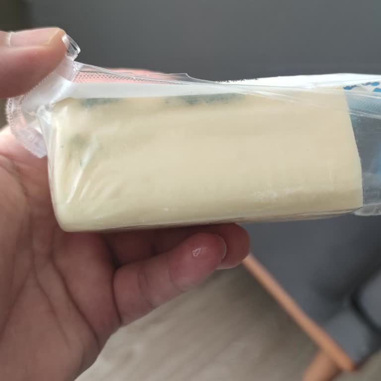 Tarım Kredi Süt Aldığım Kaşar Peynirde Plastik Tadı Ve Küf Şoku!