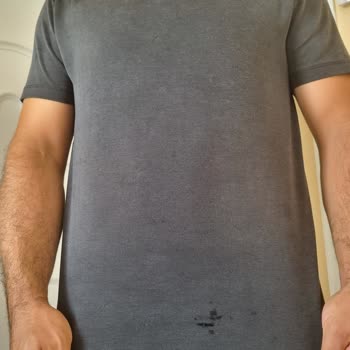 Discovery Tişörtte İlk Kullanımda Renk Atması Ve Tiftiklenme Mağduriyeti