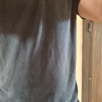 Discovery Tişörtte İlk Kullanımda Renk Atması Ve Tiftiklenme Mağduriyeti