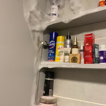 Dove Duş Köpüğünü Kendiliğinden Patladı