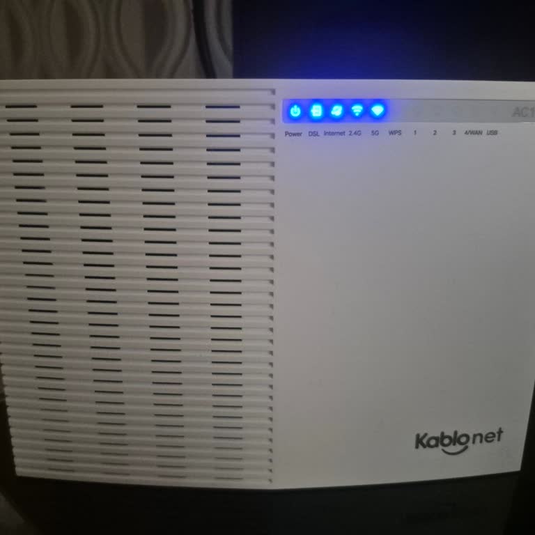 Kurulumdan Beri Çalışmayan İnternet Ve TV Hizmeti, Teknik Servis Yönlendirilmedi