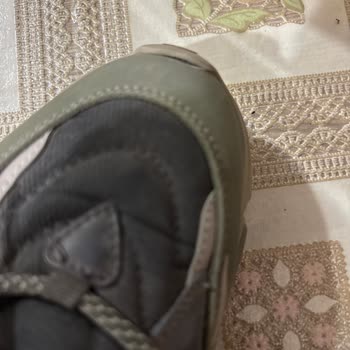 Lacoste Ayakkabı 1 Ayda Renk Solması Ve Açılma Sorunu