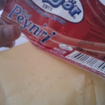 Tost Peynirinde Yabancı Madde: Hijyen Ve Sağlık Endişesi