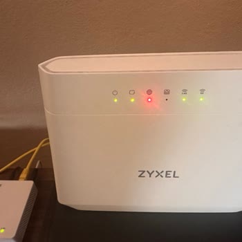 32 Saatlik İnternet Kesintisine Çözüm Bekliyorum