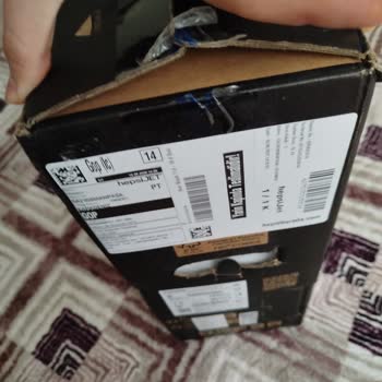 Açılmış Ve Kullanılmış Monitör Gönderildi Güvenim Sarsıldı