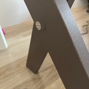 Çetmen’den Kusurlu Ürün Ve Kötü Hizmet: Masam Kullanılamaz Halde Teslim Edildi