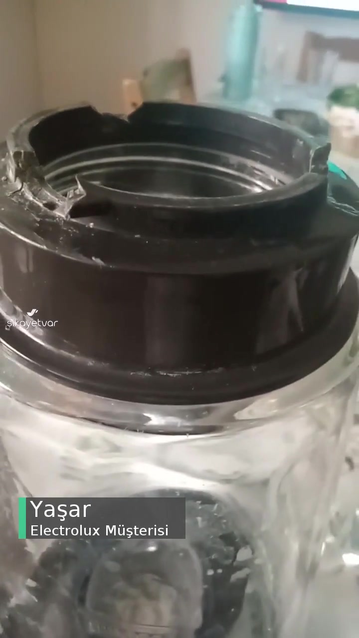 Electrolux ESB5400BK Cam Sürahi videonun kapak resmi