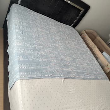 Yıkama Sonrası Pike Takımı Ciddi Şekilde Küçüldü, Çift Kişilik Kullanılamıyor