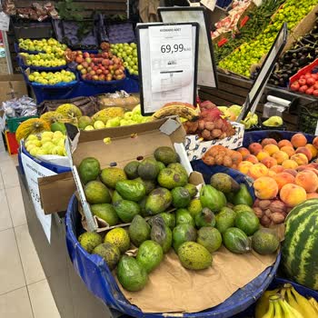 Kim Market'te Çürük Ve Hijyensiz Ürün Satışı Hakkında Şikayet