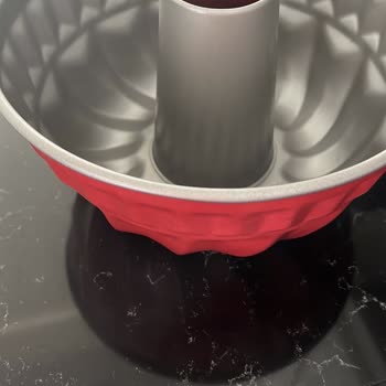 Tefal Kek Kalıbı Keki Yapıştırıyor, Çözüm Bulamıyorum