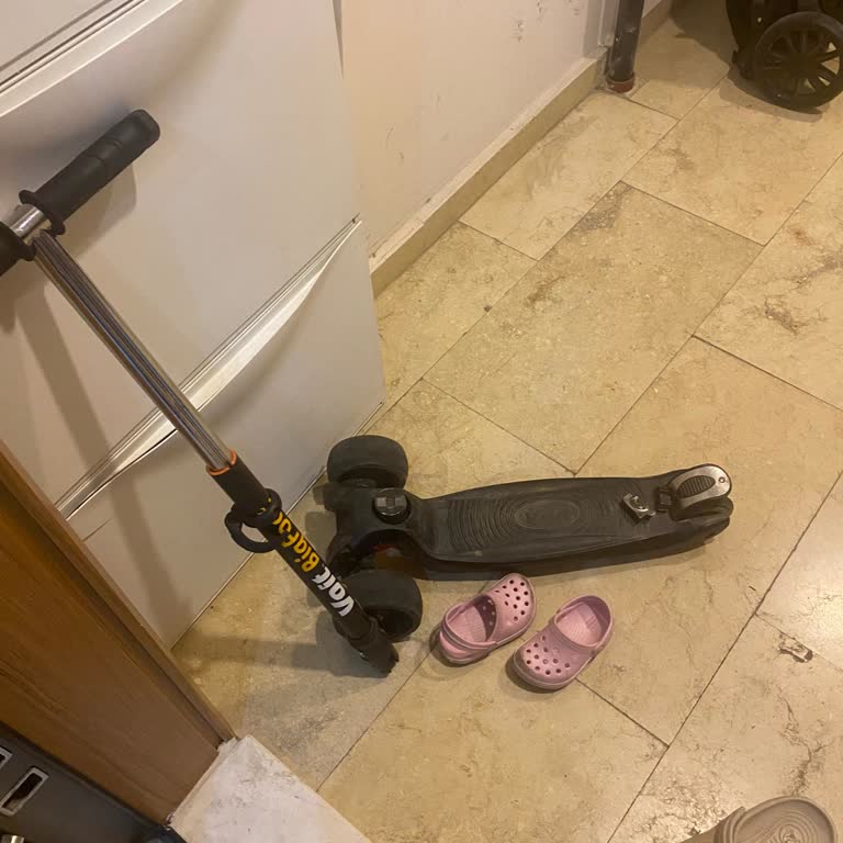 Voit Big Foot Scooter'ın Tutma Kısmı Kısa Sürede Kırıldı, Garanti Kapsamında Tamir Talebi