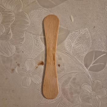 Dondurmanın İçinden Sert Cisim Çıktı, Markadan Yanıt Alamadım