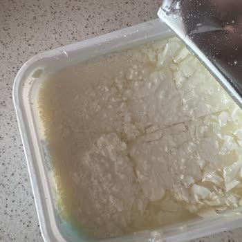 Son Kullanma Tarihi Geçmemiş Torku Süzme Peynir Bozuldu, Değişim Yapılmıyor