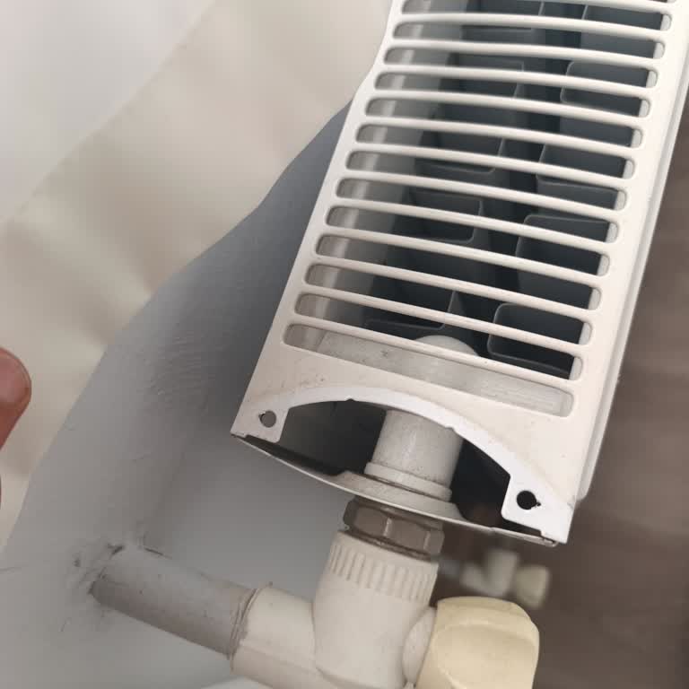 Copa Innova Radyatör İçin 1 Yıldır Bulunamayan Köşebent Plastik Parça Mağduriyeti