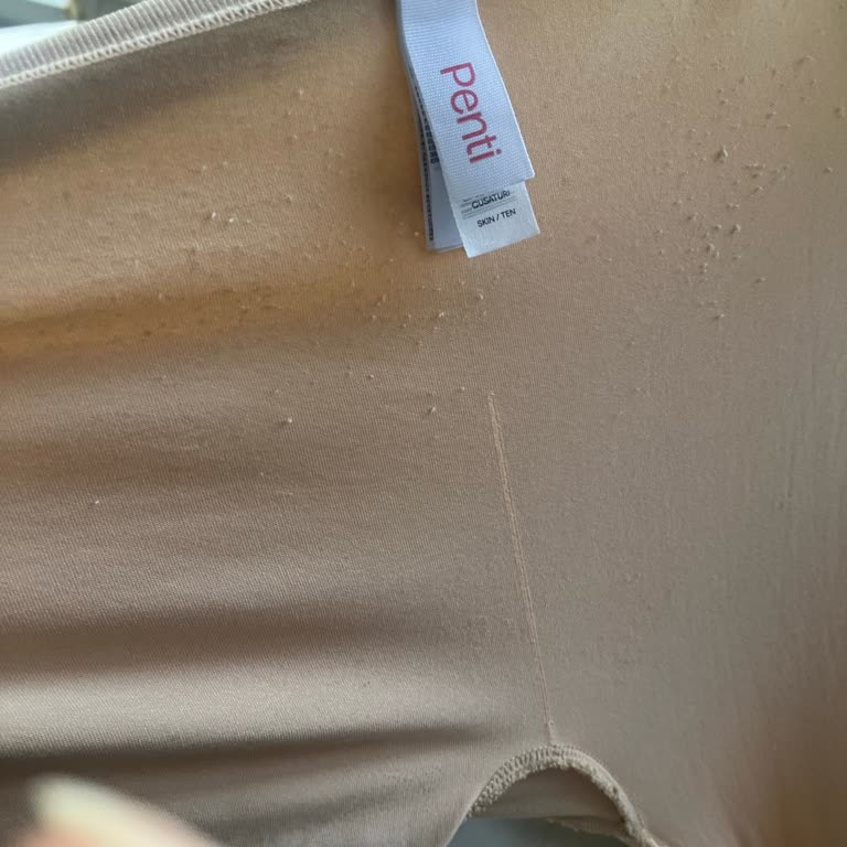 Penti Kısa Sürede Parçalanan İç Tayt İçin Değişim Veya İade Talebi