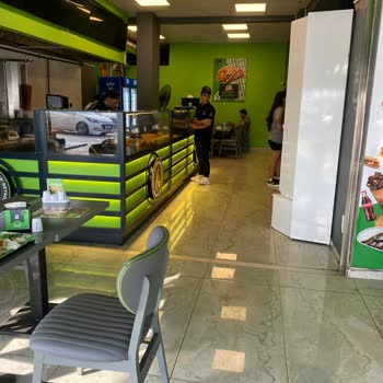 Gemlik Beysos Döner'de Geciken Sipariş Ve İlgisiz Personel Nedeniyle Mağduriyet