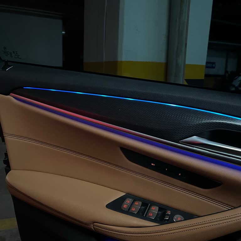 BMW G30 520i Ambiyans Aydınlatma Arızası Garanti Sonrası Tekrarlandı