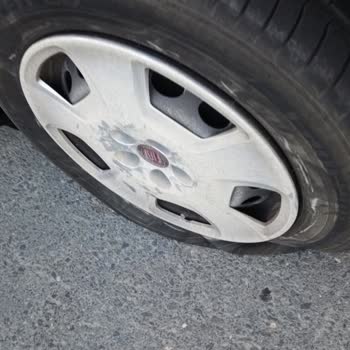 Garenta Uzun Yola Teslim Edilen Aracın Eksik Ve Kontrolsüz Teslimatı Mağduriyet Yarattı