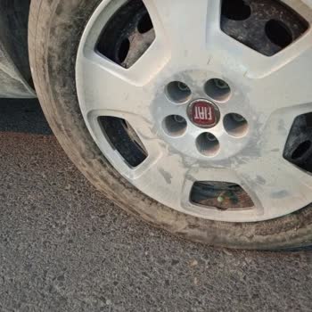 Garenta Uzun Yola Teslim Edilen Aracın Eksik Ve Kontrolsüz Teslimatı Mağduriyet Yarattı