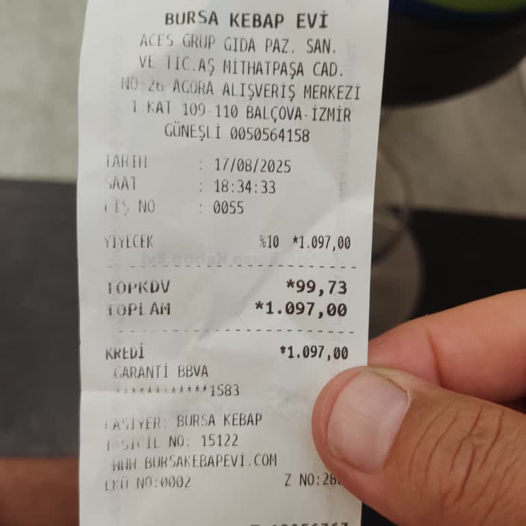 İskender Yemeğinde Kurt Çıkması Ve Yetersiz Çözüm Teklifi