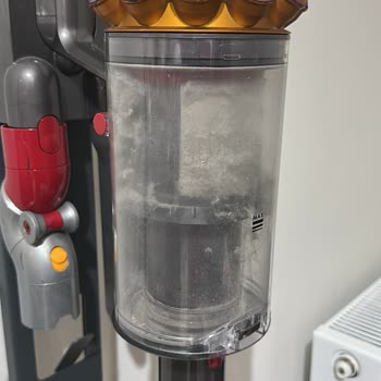 Dyson V15 Süpürgede Kısa Sürede Soyulma Ve Filtre Sorunu