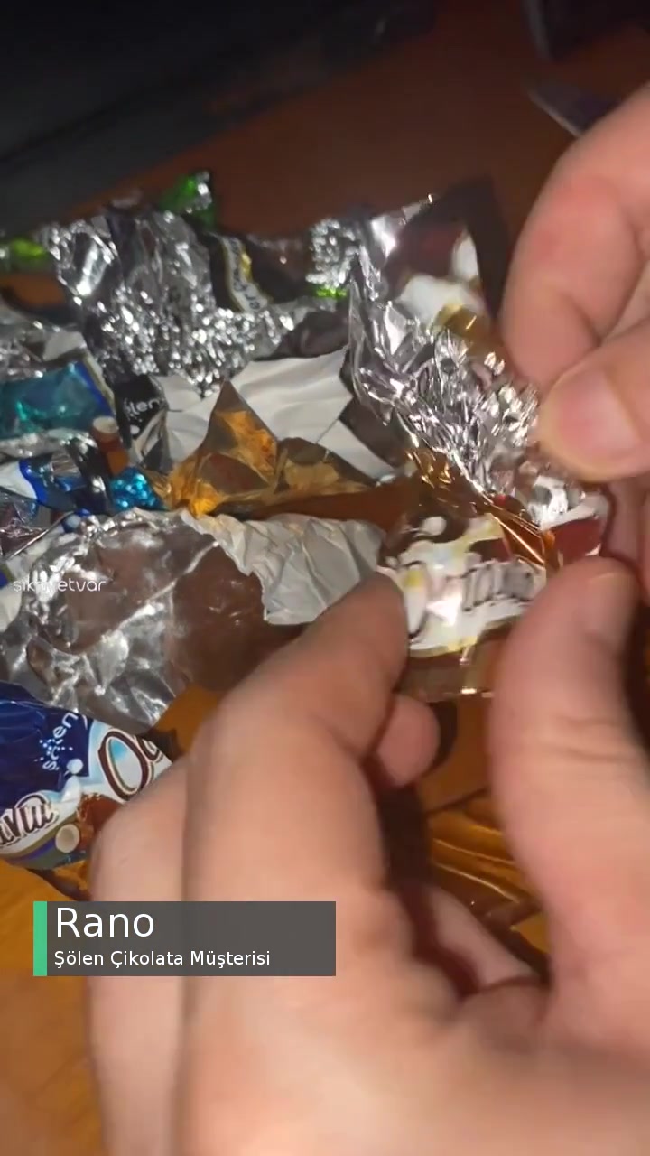 Şölen Çikolatalarından Kurtçuk Çıkıyor! videonun kapak resmi